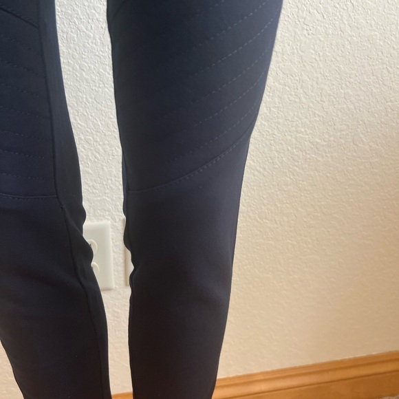 Laurel Navy Moto Pants Size 6 - Picture 1 of 10